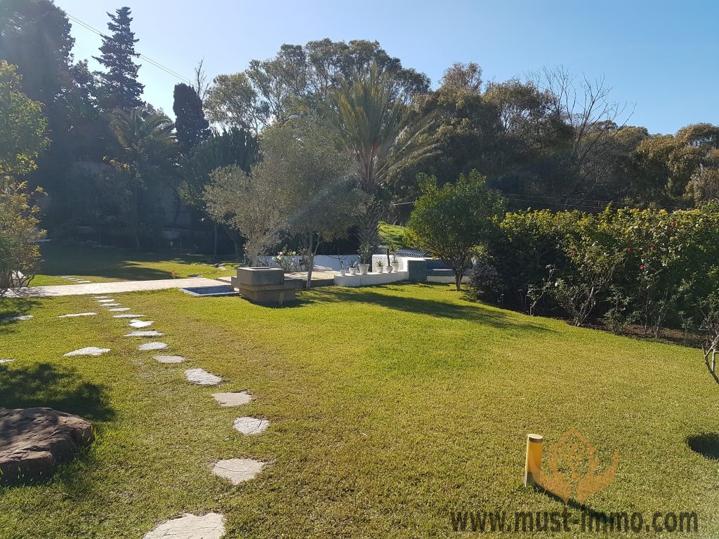 Villa vue sur Mer au calme avec grand jardin, quartier California