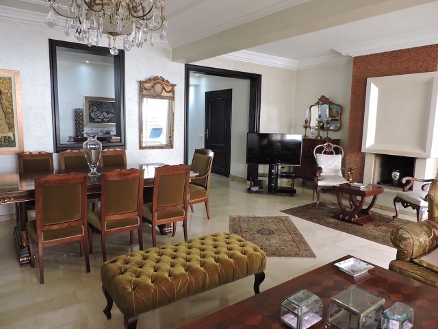 Très charmant appartement à vendre à Casablanca, quartier Racine