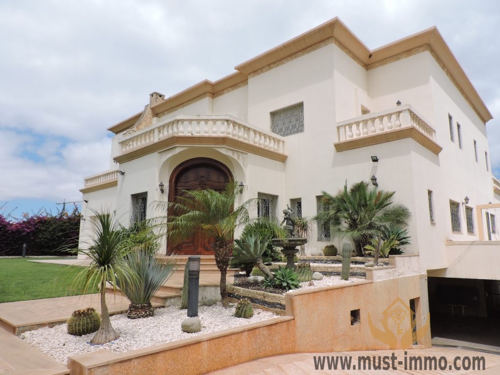Casablanca, quartier Californie : Très belle villa à vendre