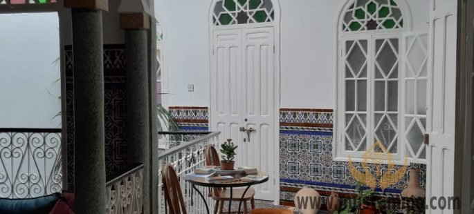 Tanger, médina : très belle maison d’hôtes à vendre vue mer