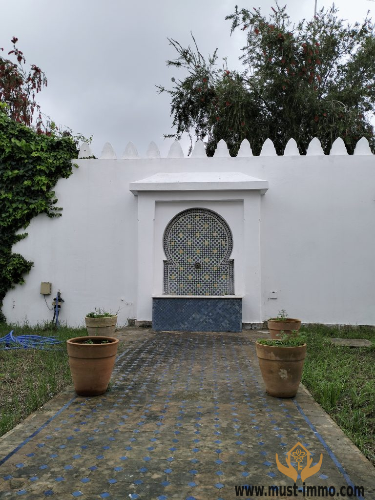 Villa avec jardin face à la plage, Malabata Tanger