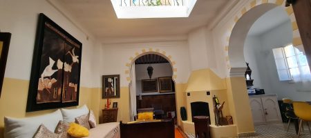 Riad a vendre à Marchan, patio lumineux et terrasse vue mer, Tanger